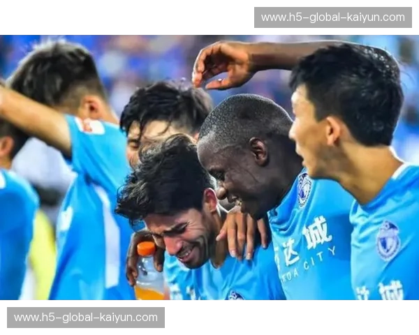 越秀山下的“德式”风暴：当广州富力遇见汉堡，一场关于情怀与技术的巅峰对话